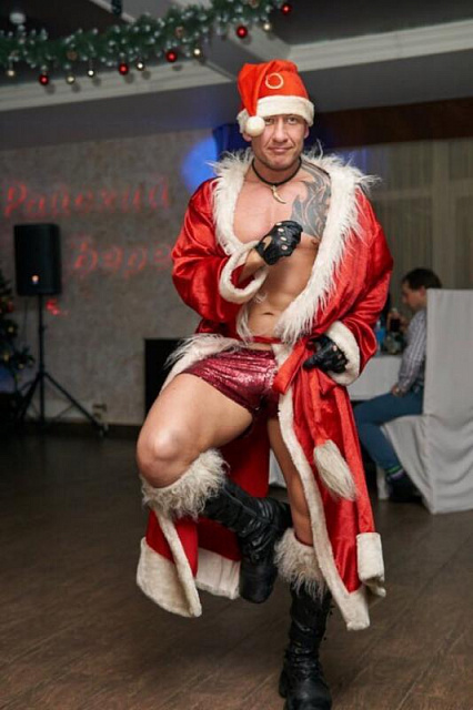 Мужской стриптиз